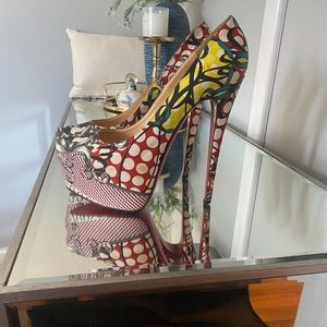 CHRISTIAN LOUBOUTIN DAFFODILE MULTI PRINT PLATFORM  sz 42